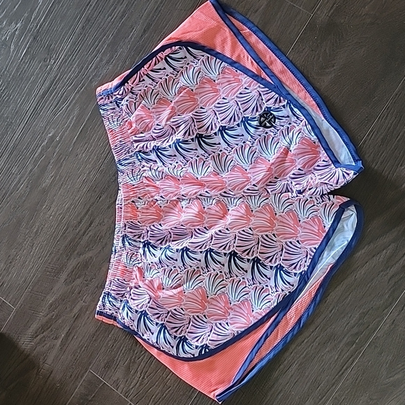 Simply Southern Pants - Simply Southern Shorts..Large